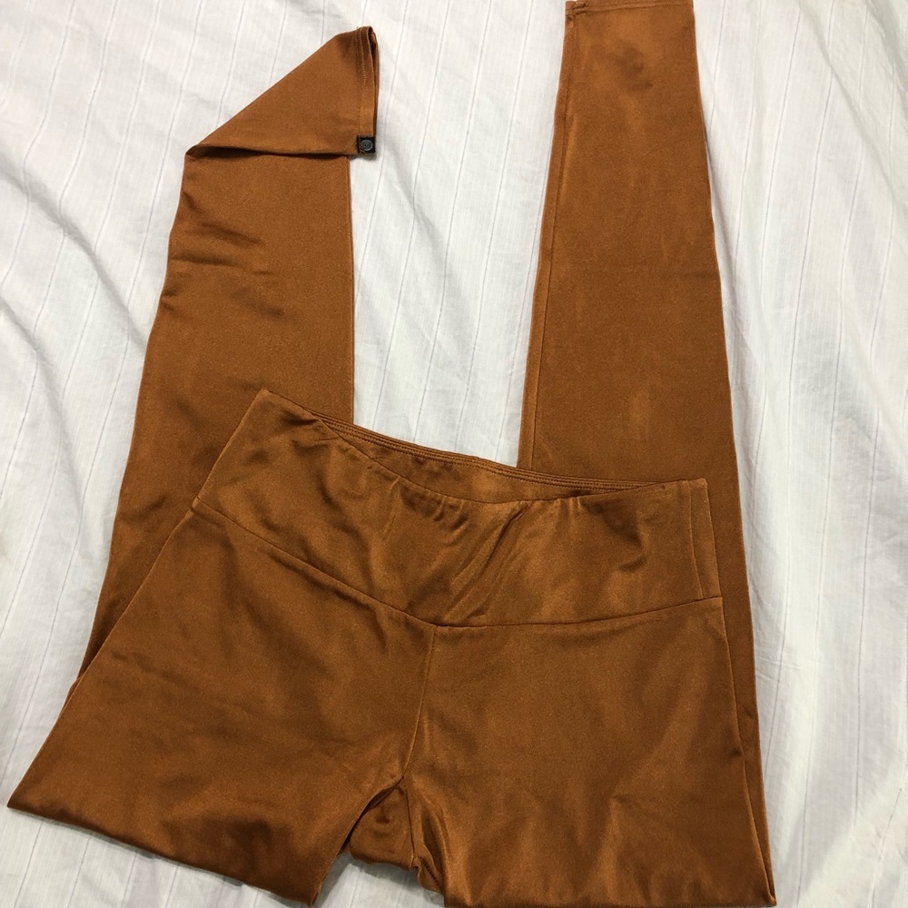 Onzie metallic copper full length legging M/L